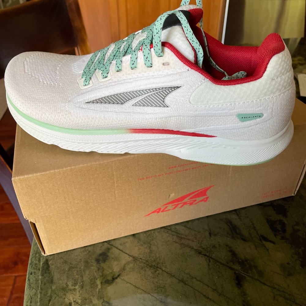 Altra Escalante 3 Running Shoe: White/Aqua Sz 9.5 - Brand New Unused